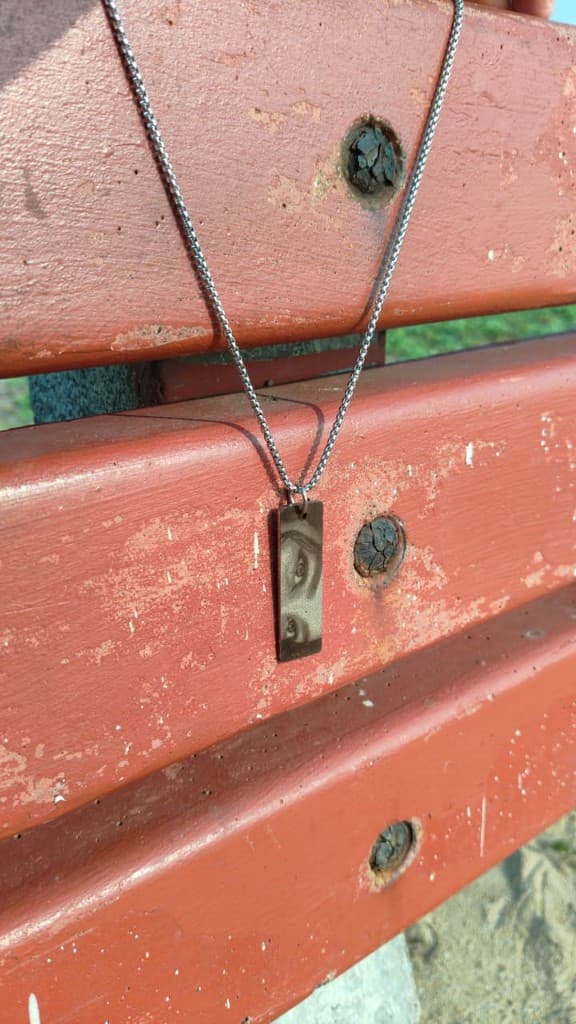 Pendant on chain